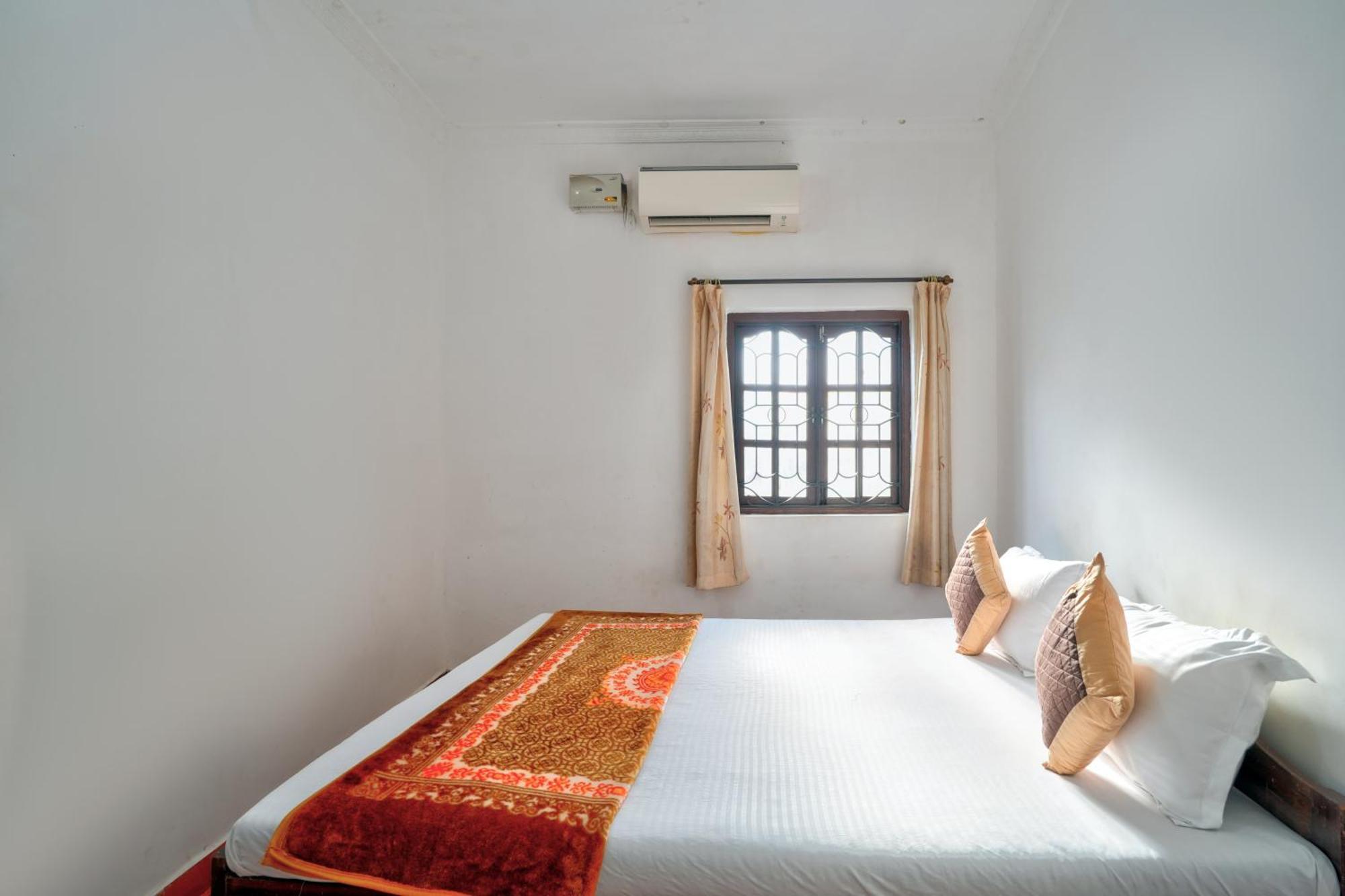 Om Sai Guest House كالانغيُت المظهر الخارجي الصورة